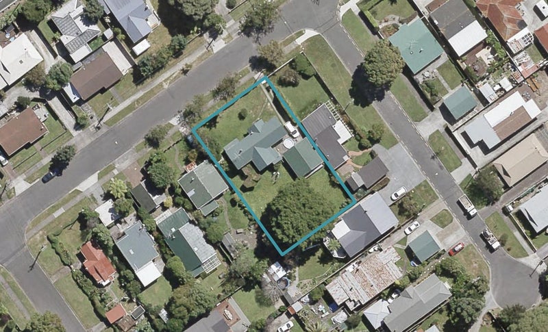 48 Owen Street, Belmont, Lower Hutt - Carousel 1