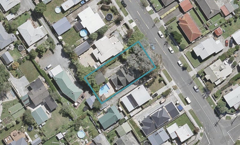 10 Field Street, Silverstream, Upper Hutt - Carousel 1