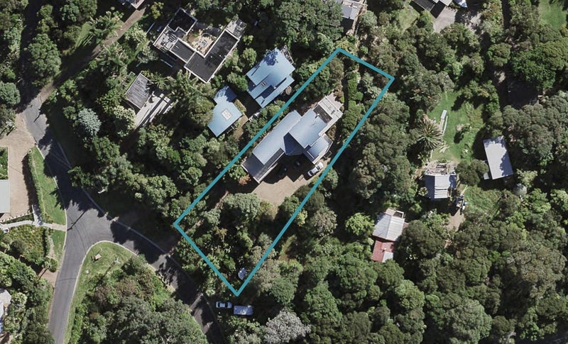 48 Tiri View Road, Palm Beach, Waiheke Island - Carousel 1