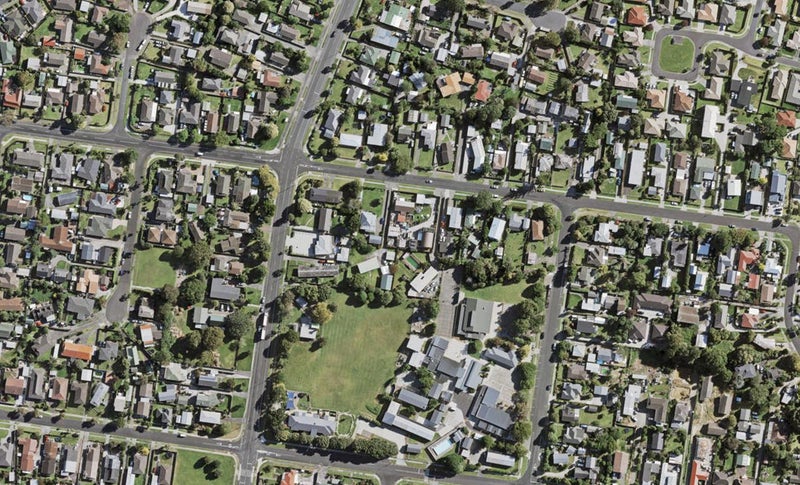 7D Blanes Road, Weymouth, Auckland - Carousel 1