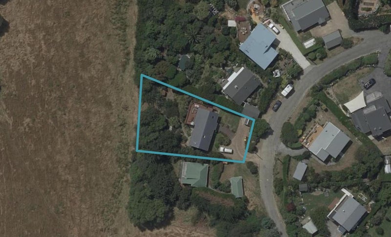 11 Ngatea Road, Diamond Harbour, Lyttelton - Carousel 1