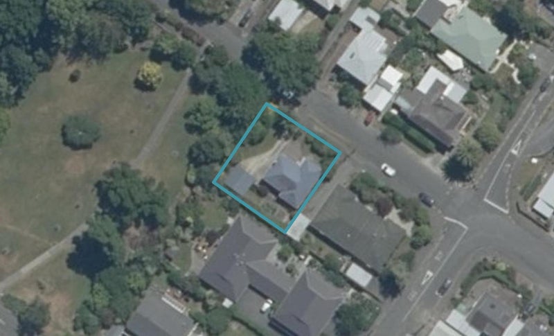 210 Hampden Terrace, Nelson South, Nelson - Carousel 1