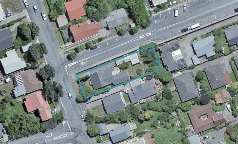 24 Chamberlain Road, Karori, Wellington - Carousel 1