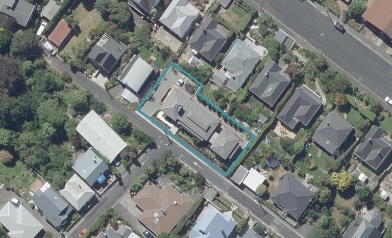 41D Brownville Crescent, Maori Hill, Dunedin - Carousel 1