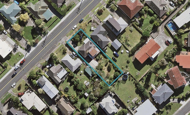80 Ocean View Road, Northcote, Auckland - Carousel 1