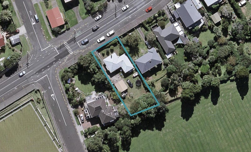 431 St Aubyn Street, Lynmouth, New Plymouth - Carousel 1