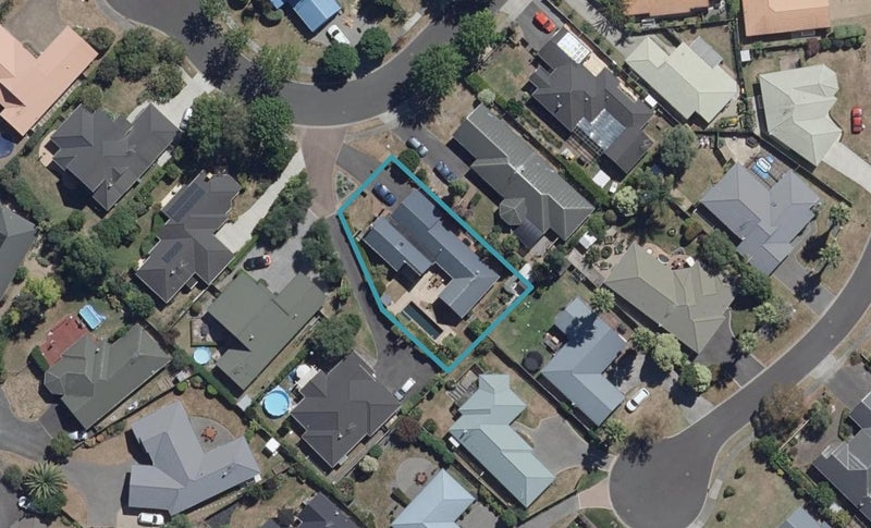 13 Grosvenor Place, Rototuna, Hamilton - Carousel 1