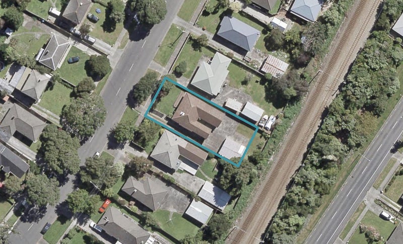294 Oxford Terrace, Avalon, Lower Hutt - Carousel 1