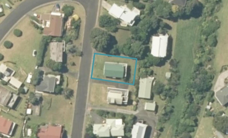 209 Russell Bruce Place, Onemana, Whangamatā - Carousel 1