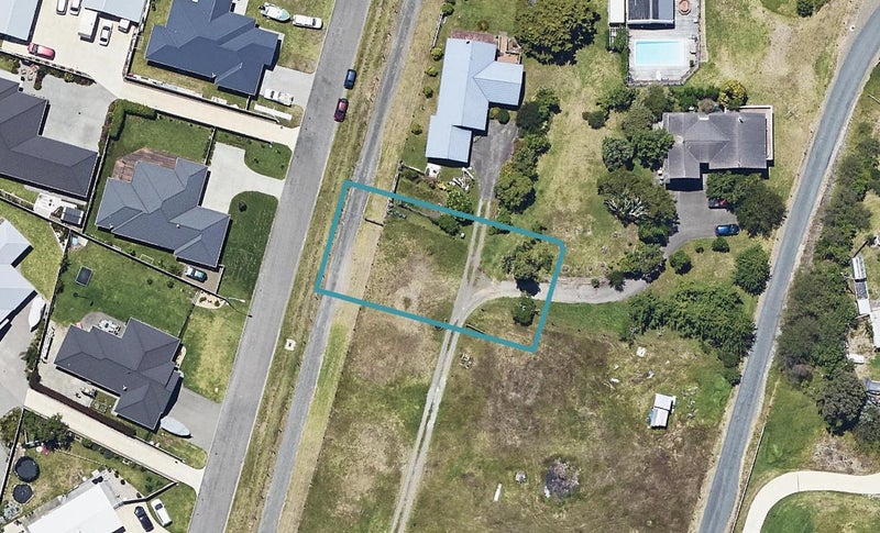 22 Dawn Parade, Coastlands, Whakatane - Carousel 1