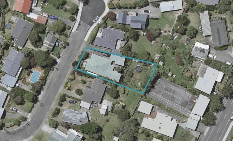 19 Grange Park Avenue, Raumati South, Paraparaumu - Carousel 1