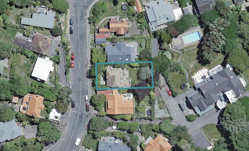 12 Hauraki Street, Karori, Wellington - Carousel 1