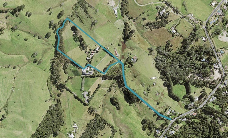 199 Forest Hill Road, Waiatarua, Auckland - Carousel 1