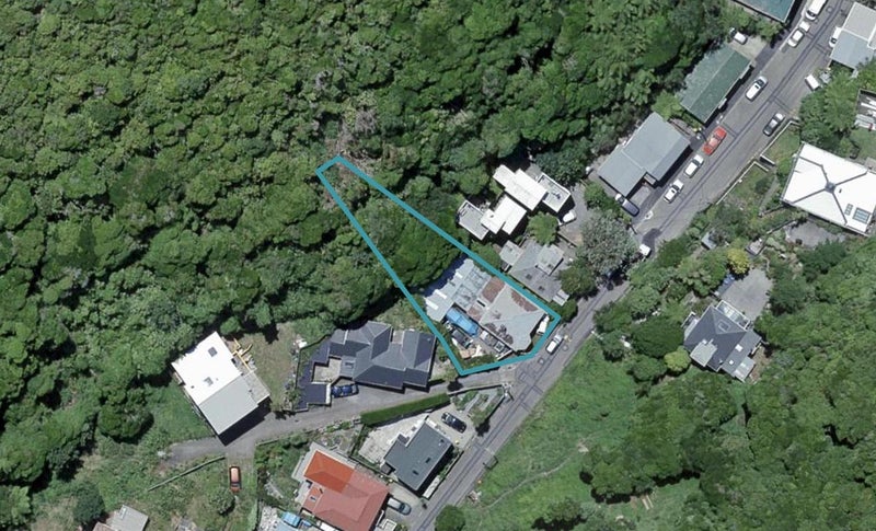 102 Holloway Road, Aro Valley, Wellington - Carousel 1