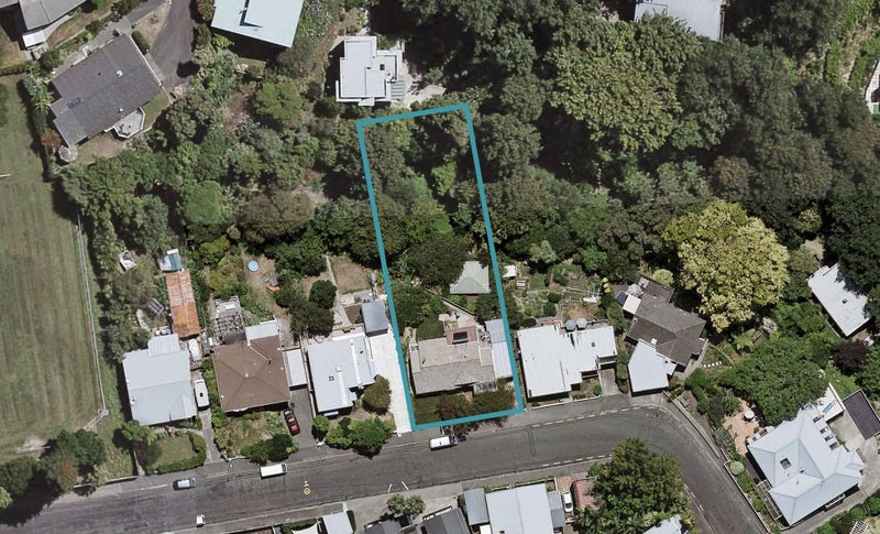 25 Colenso Avenue, Hospital Hill, Napier - Carousel 1