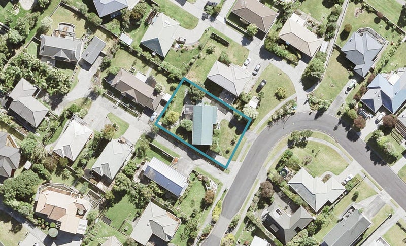 33 Charlotte Street, Stanmore Bay, Whangaparaoa - Carousel 1