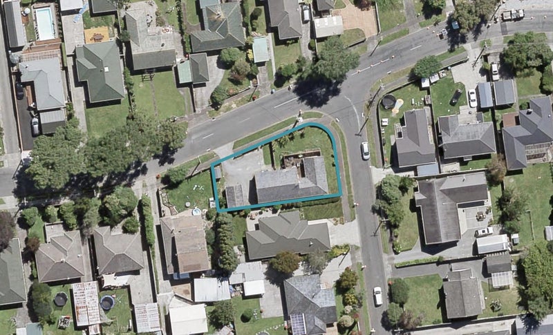 35 McLeod Street, Elderslea, Upper Hutt - Carousel 1