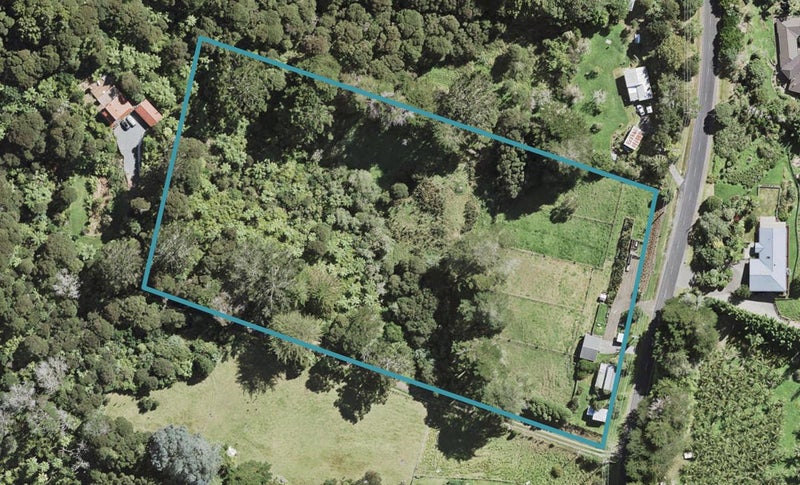 97 Parker Road, Oratia, Auckland - Carousel 1