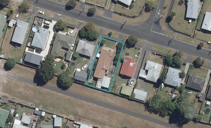 57 Yvonne Street, Melville, Hamilton - Carousel 1