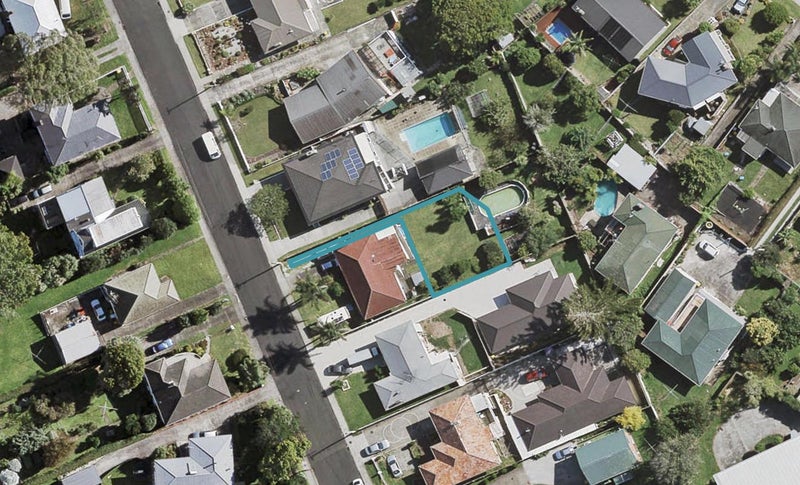 10A Rothery Road, Hillpark, Auckland - Carousel 1