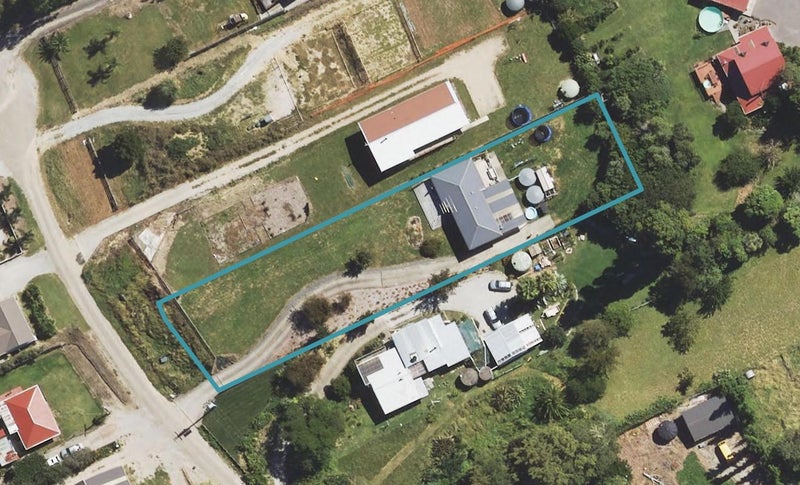 27 Hacche Road, Outer Kaiti, Gisborne - Carousel 1