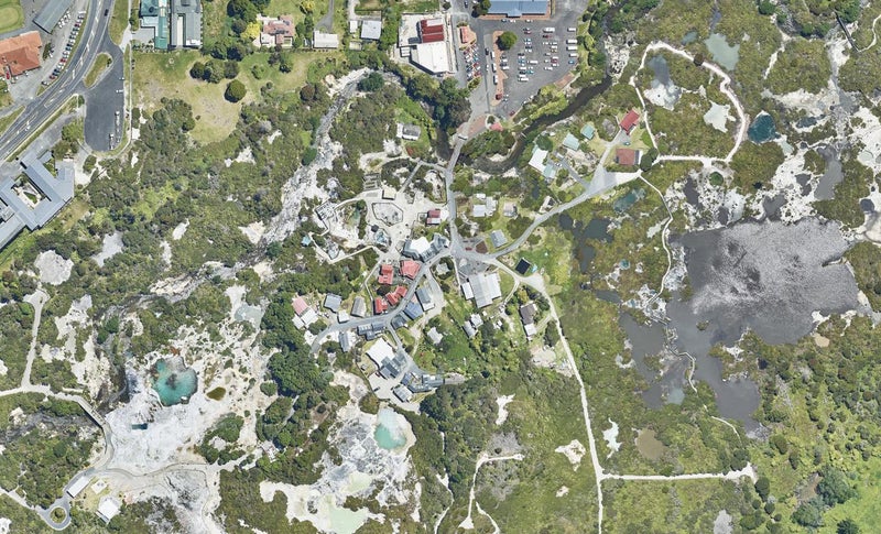 2 Tukiterangi Street, Whakarewarewa, Rotorua - Carousel 1