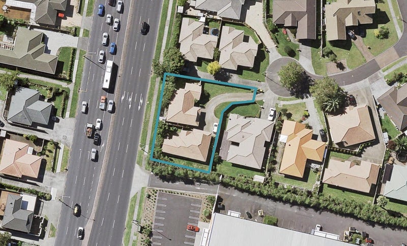 1/10 Fencotie Place, Northpark, Auckland - Carousel 1