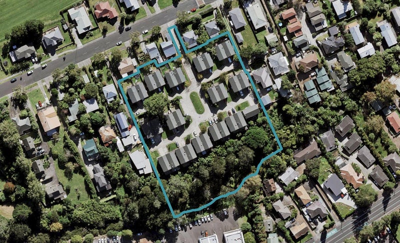 35 Pecan Place, Avondale, Auckland - Carousel 1