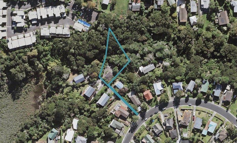 57 Pemberton Avenue, Bayview, Auckland - Carousel 1