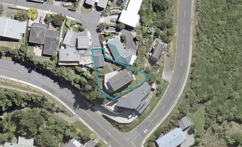 7 Lilac Lane, Maungaraki, Lower Hutt - Carousel 1