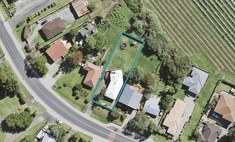 275 Henderson Valley Road, Henderson, Auckland - Carousel 1