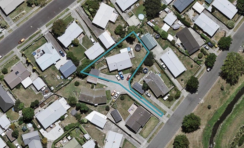 60 Atherfold Crescent, Greenmeadows, Napier - Carousel 1