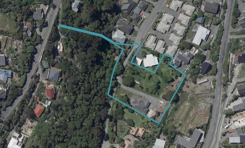 42 Aratoro Place, Mount Pleasant, Christchurch - Carousel 1