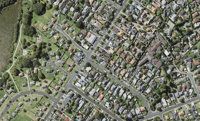 2/66 Eversleigh Road, Belmont, Auckland - Carousel 1