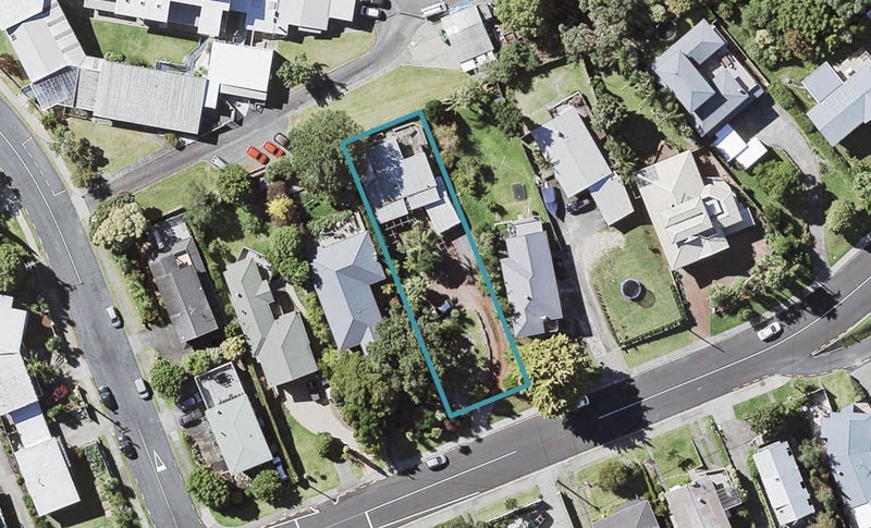 85 Matipo Road, Mairangi Bay, Auckland - Carousel 1