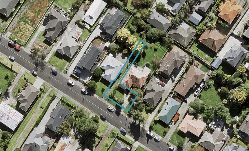 27A Littlejohn Street, Hillsborough, Auckland - Carousel 1