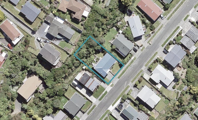 52 Acacia Avenue, Maungaraki, Lower Hutt - Carousel 1