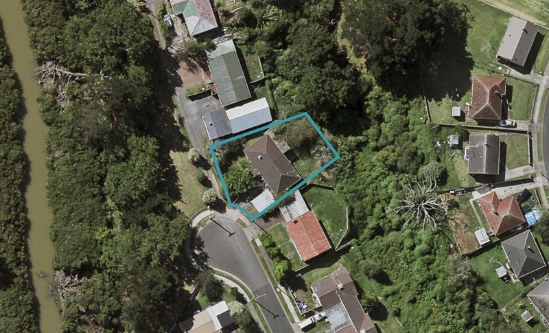 15 Perth Street, Otara, Auckland - Carousel 1