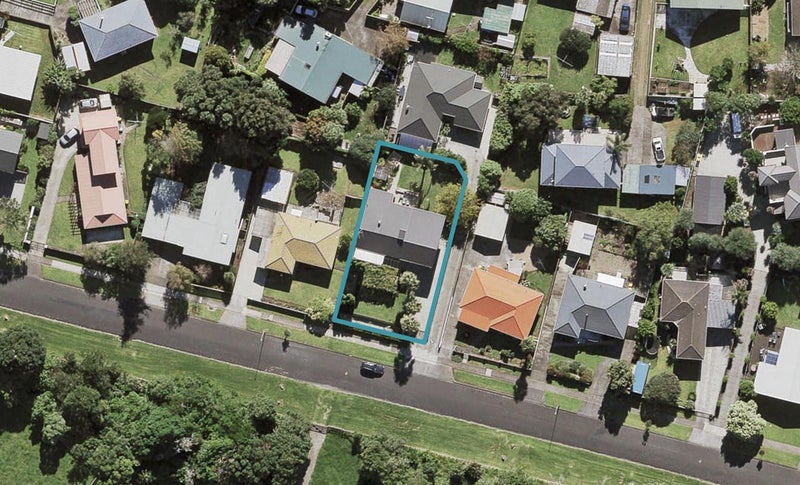 40 Ambury Road, Mangere Bridge, Auckland - Carousel 1
