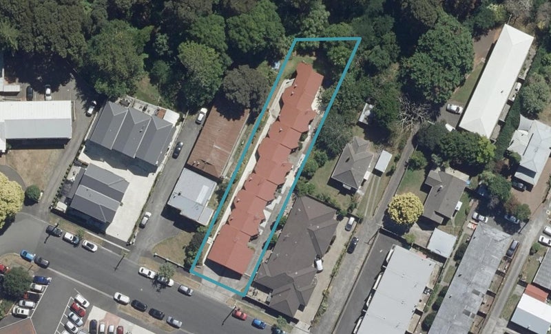 1/38 Charlemont Street, Whitiora, Hamilton - Carousel 1