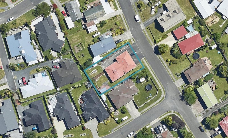 12 Perkins Street, Pukehangi, Rotorua - Carousel 1