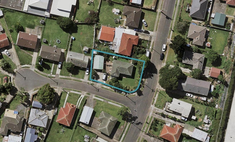 1 Amuri Place, Otara, Auckland - Carousel 1