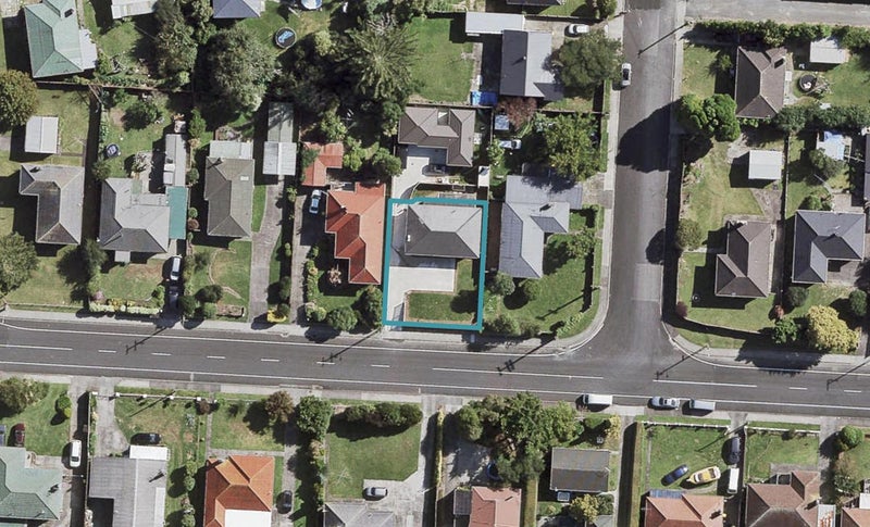 62 McAnnalley Street, Manurewa East, Auckland - Carousel 1