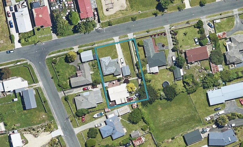 15A Isobel Street, Fairy Springs, Rotorua - Carousel 1