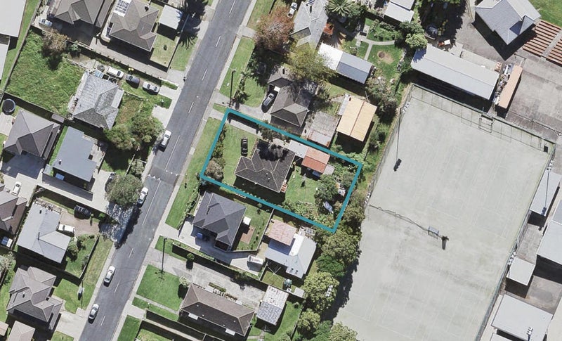 5 Vanguard Road, Kelston, Auckland - Carousel 1