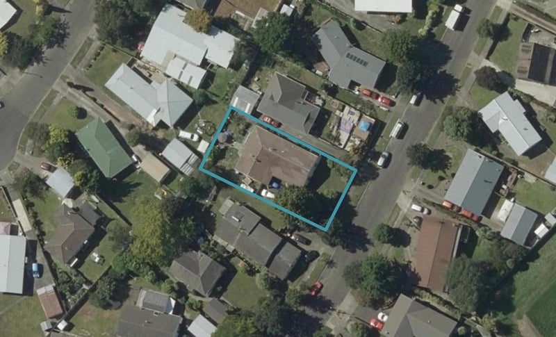 34 Escort Grove, Awapuni, Palmerston North - Carousel 1