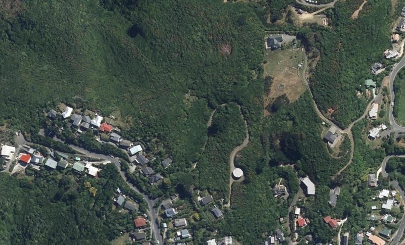 2/28 Titiro Moana Road, Korokoro, Lower Hutt - Carousel 1