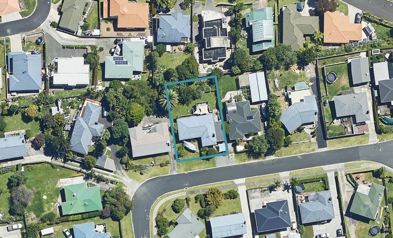 24 Woodford Avenue, Brookfield, Tauranga - Carousel 1