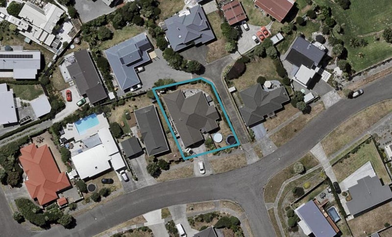 145 Field Way, Waikanae Beach, Waikanae - Carousel 1