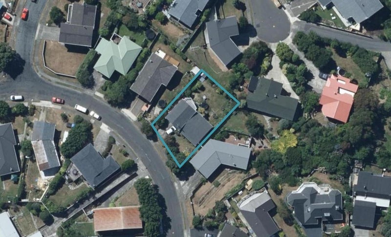 6 Forth Place, Papakowhai, Porirua - Carousel 1